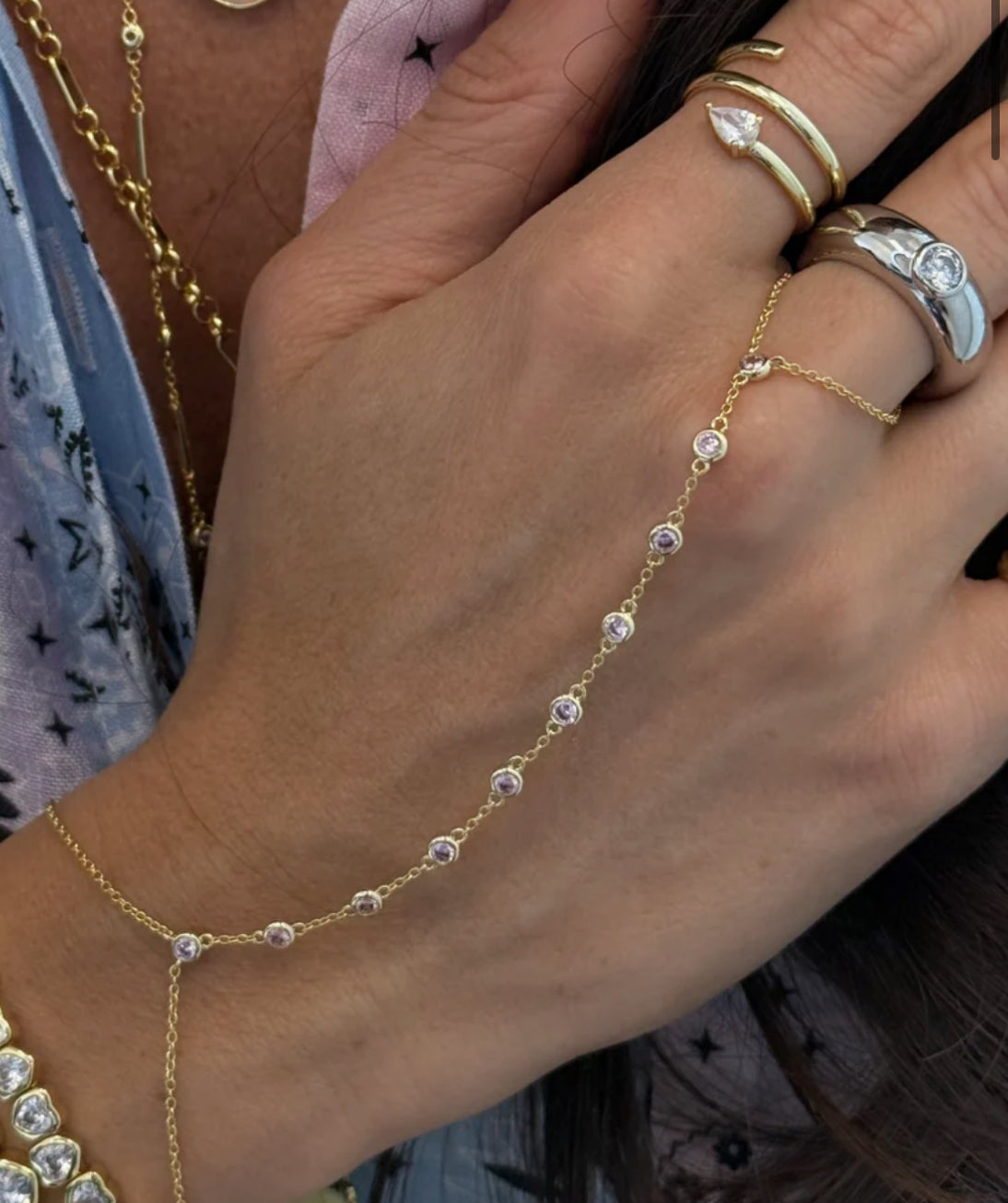 Hand chain bracelet