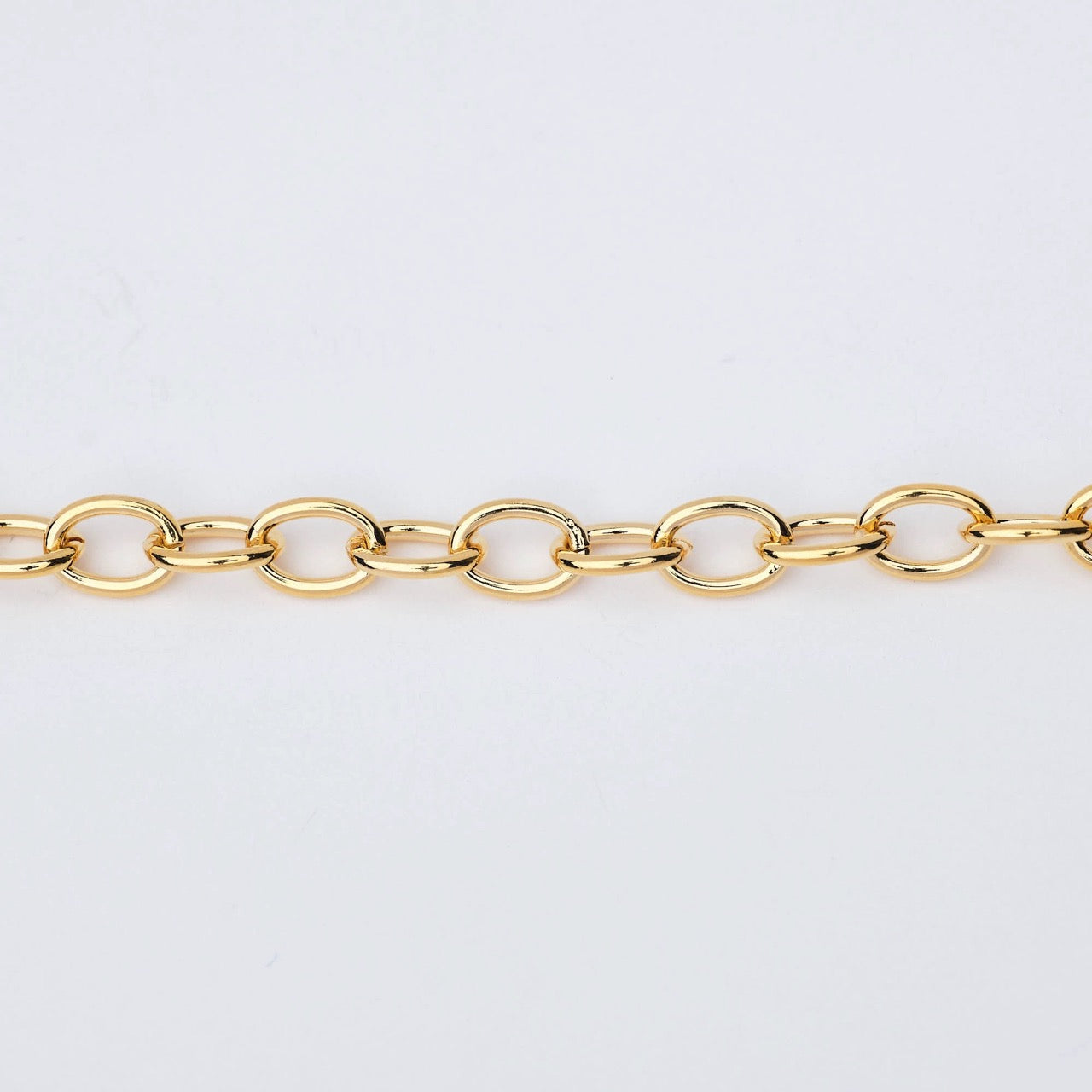 Valeria Necklace- Oval Chain Link