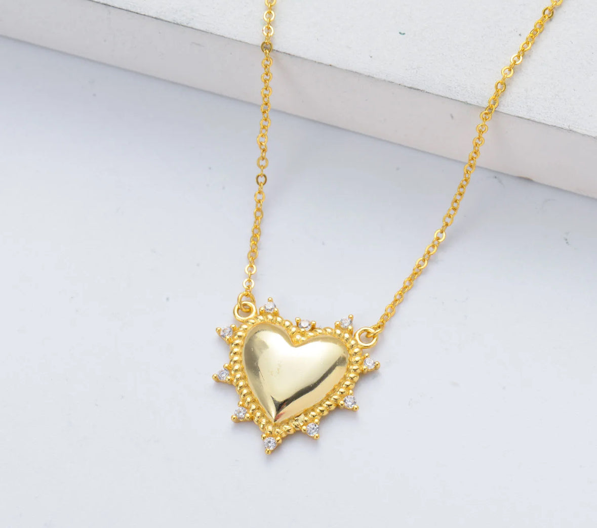 Brave heart gold necklace